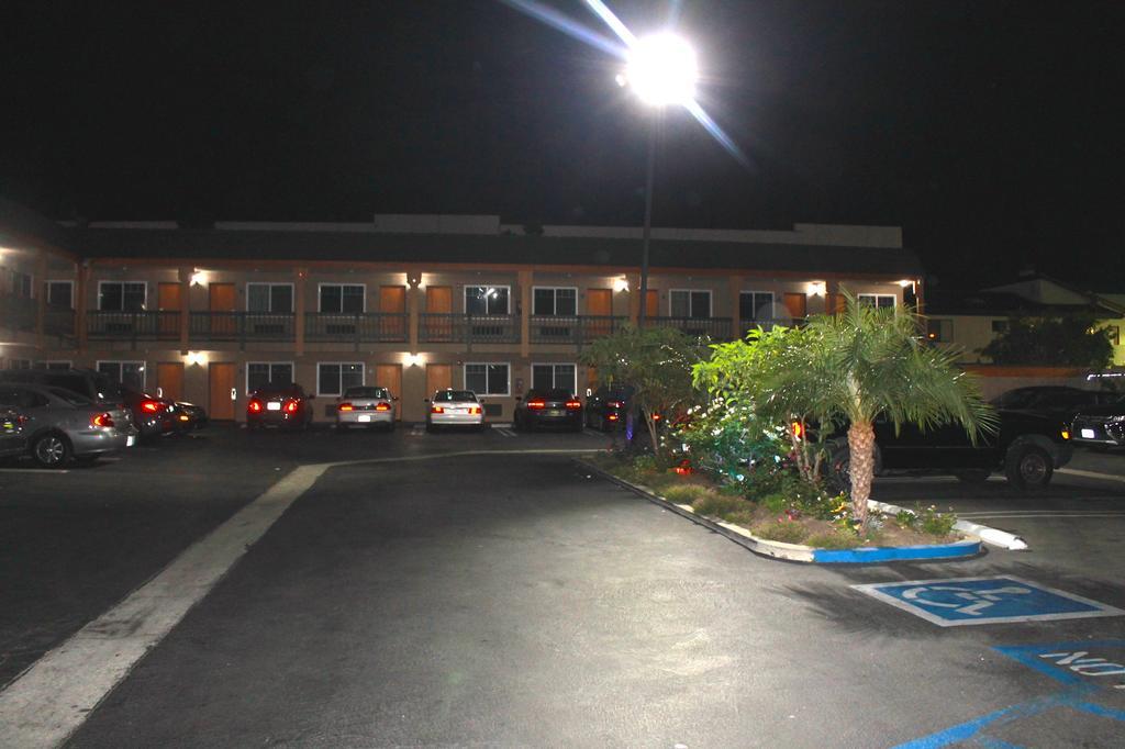 El Rancho Inn Hawthorne Exteriér fotografie
